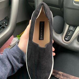 Steve madden Slip Ons